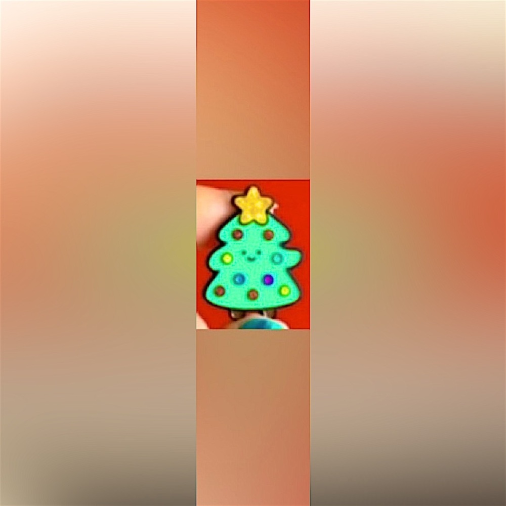 1 LGBTQ+ Subtle Gay Pride 🏳️‍🌈 Lapel Christmas Tree🎄Pin